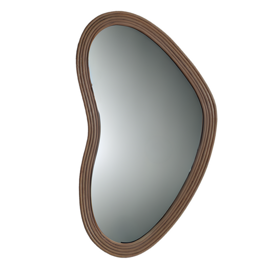 MIROIR EN ROTIN FORME HARICOT
